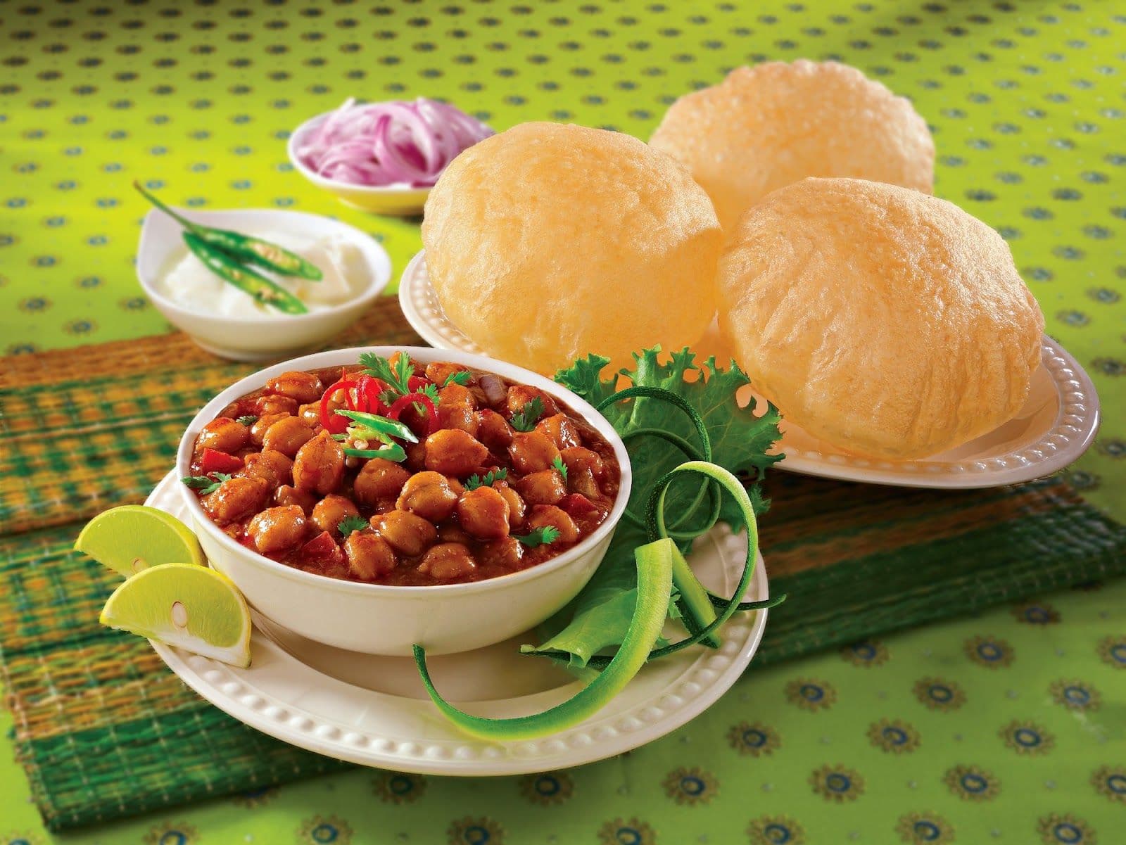 Poori with Chole